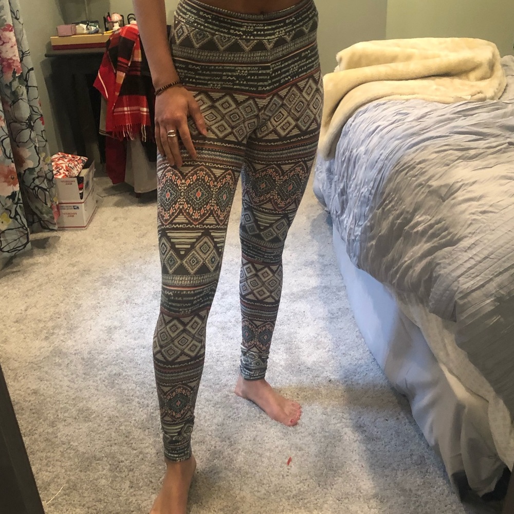American Eagle leggings